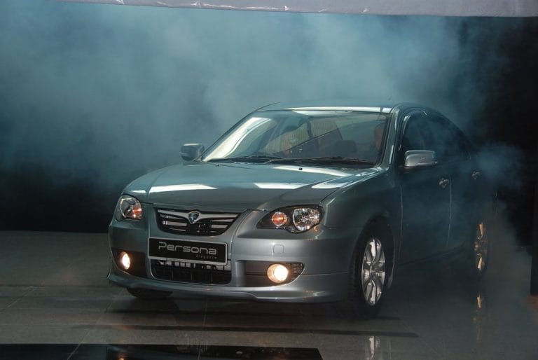 Proton Persona Elegance: Model Peneraju Kebangkitan Proton Era 2010