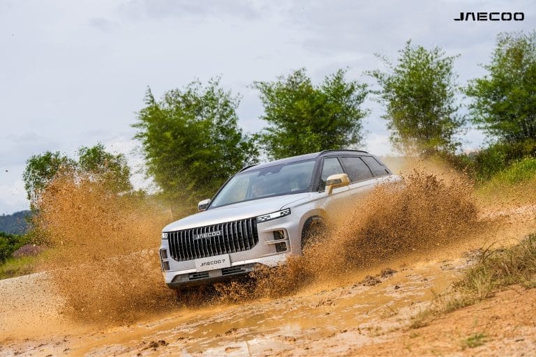 Jaecoo J7 Menampilkan Prestasi Off-Road Luar Biasa di M4TREC