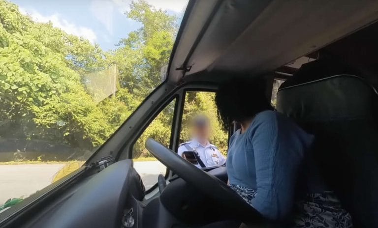 Kes Anggota Trafik Tawar Diskaun Saman pada Pasangan Britain – 3 Pegawai Polis Trafik Perak Telah Ditahan