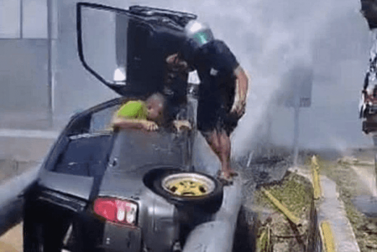 Perodua Kelisa Terbabas Langgar Paip Air – Pemandu Cedera Ringan
