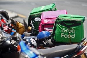 FoodPanda Bakal Dibeli Oleh Grab – Pendapatan Rider Bakal Terjejas?