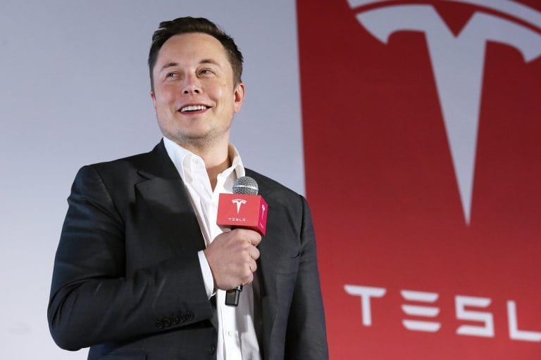 Elon Musk Mungkin Tinggalkan Tesla Jika Tak Dibayar RM264 Billion