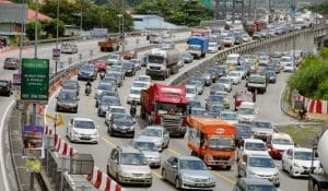 Kenderaan Berat Dilarang Guna Lebuhraya Sempena Tahun Baru Cina Selama 4 Hari