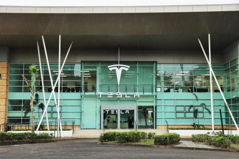 Selangor Terima Tesla Melabur Dalam Pusat R&D di Malaysia – Sesi Perjumpaan MITI Bersama Wakil Tesla pada 22 Ogos