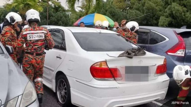Wanita Ditemui Mati di Dalam Kereta, Tertidur Tanpa Buka Tingkap