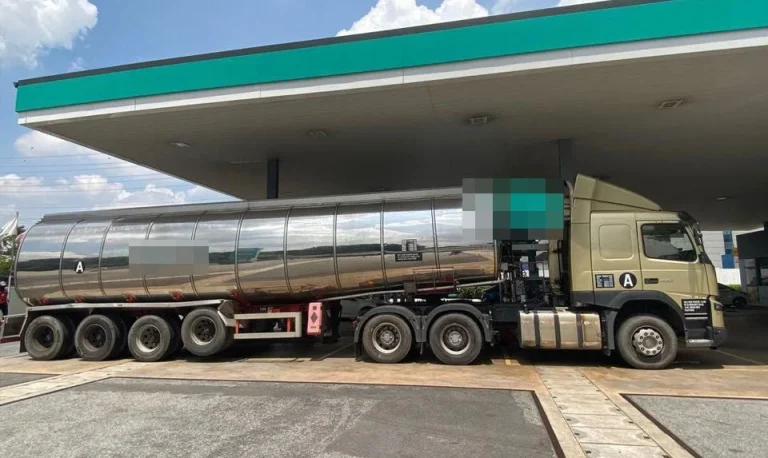 Pemandu Lori Tangki Ditahan, Punca Isi Petrol Satu Jam