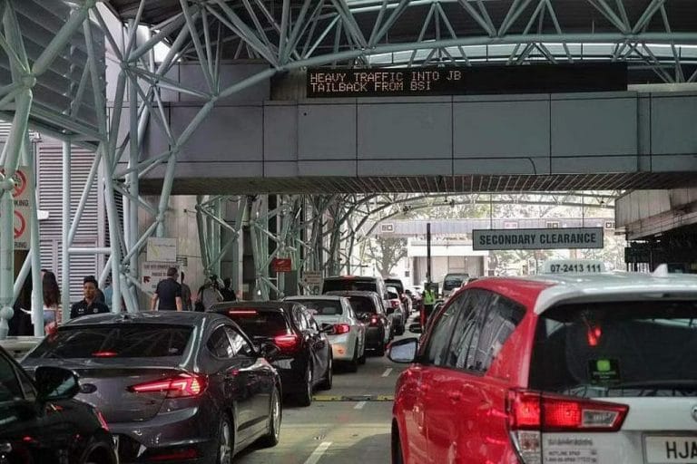 Jumlah Kenderaan Berdaftar dari Singapura Kembali Normal, Penguatkuasaan VEP Dilonggarkan – Anthony Loke