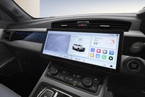 Sambungan Android Auto dan Apple CarPlay di Proton X70 2025 – Belum Ada?