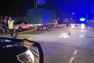 Pemandu Lori Maut Dilanggar Lari Ketika Sedang Melintas Jalan