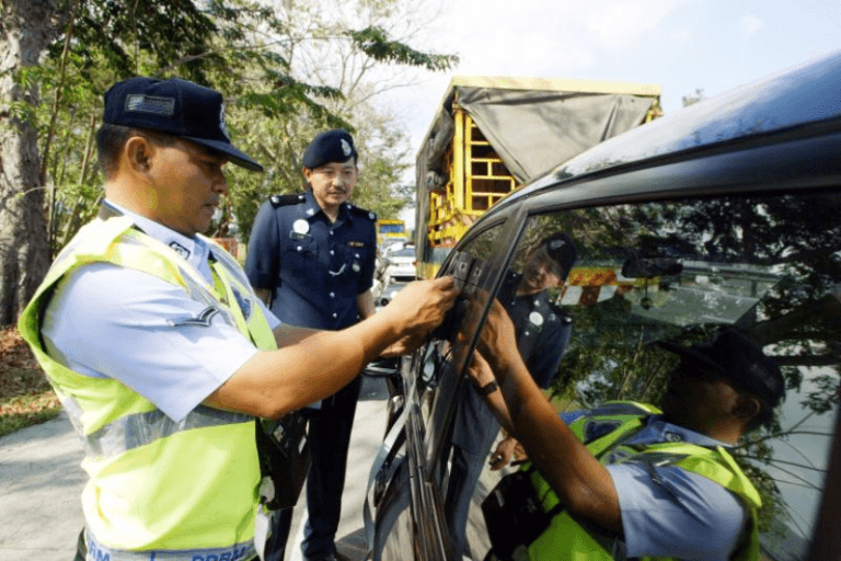 Alasan Cuaca Panas Diberikan Pemandu dalam Ops Cermin Gelap