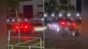 Sebuah Kereta Perodua Bezza melanggar penunggang motosikal akibat tidak berpuas hati