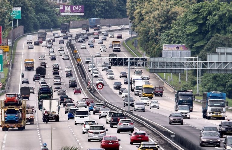 10 Jalan Raya Paling Bahaya & Seram di Malaysia – Berani Lalu?