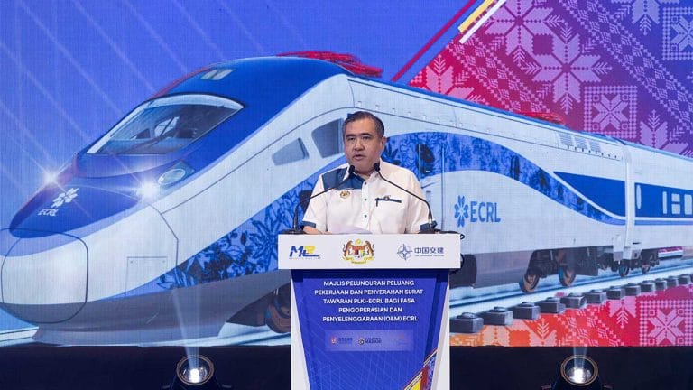 Kebocoran Paip Gas di Tapak ECRL Kerteh Dalam Kawalan, Projek Kekal Berjalan Lancar – Loke