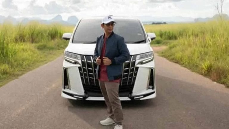 Ustaz Firdaus tawar RM3,000 jejak Toyota Alphard dicuri