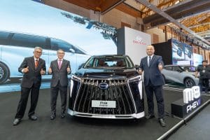GAC Motor Perkenal GAC M8 di MAS25 – MPV PHEV, Harga Anggaran Bermula RM333k