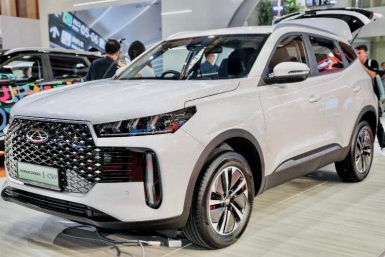 Chery Tiggo Cross Hybrid Buat Penampilan Awal di Malaysia – SUV Kompak Canggih Bawah RM100k