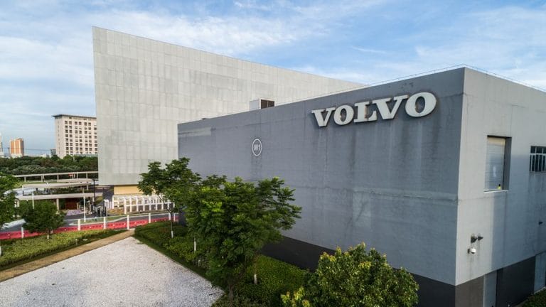 Volvo Rancang Hentikan 3,000 Pekerja di Seluruh Dunia