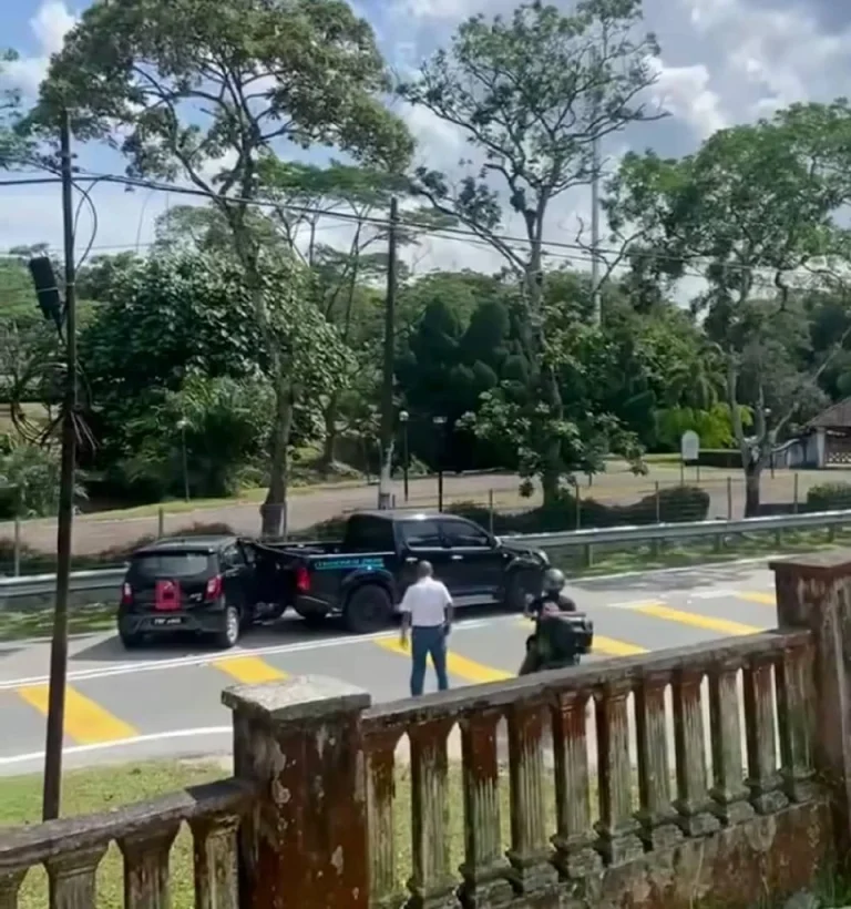 Pemandu Hilux Ditahan Langgar Kenderaan Tiga Kali di Jalan Tun Razak