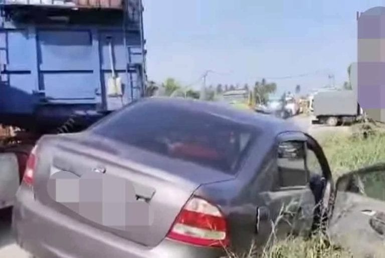 Kanak-Kanak 11 Tahun Pandu Kereta, Terbabas dalam Longkang