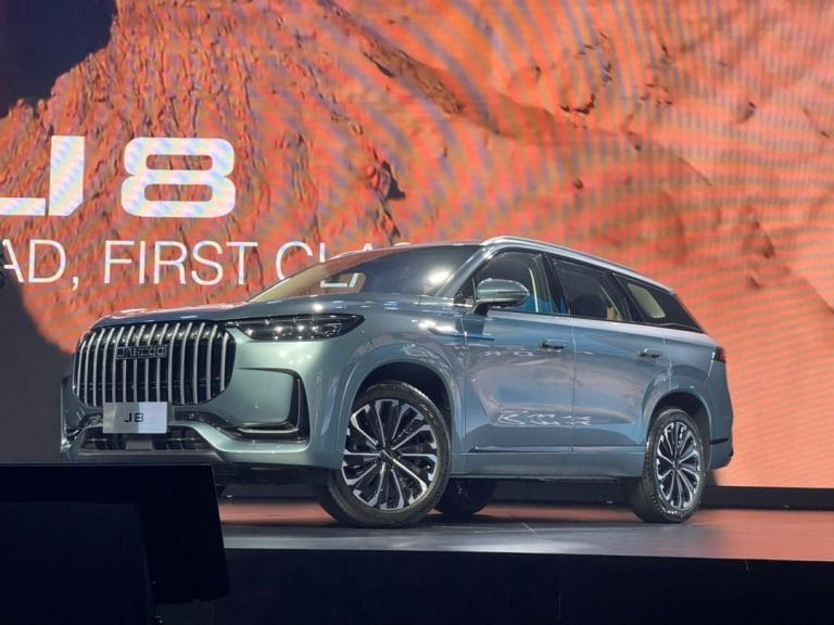 Jaecoo J8 Dilancarkan di Malaysia – Pilihan 2WD/AWD, Harga Bermula RM179k hingga RM199k