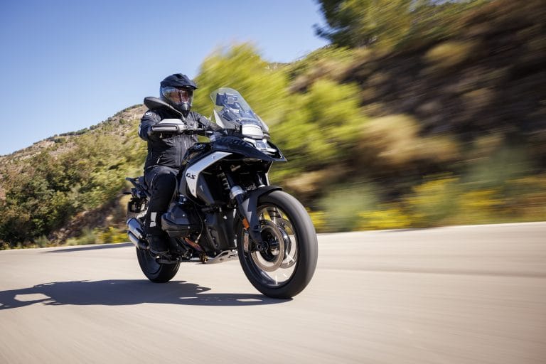 BMW Motorrad Perkenal BMW R 1300 GS Baharu – Teknologi Adaptive Height Control, Harga Bermula RM141k