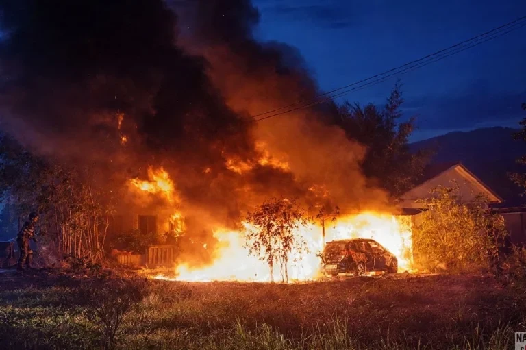 Rumah dan Kereta Musnah Dalam Kebakaran Ketika Berbuka Puasa