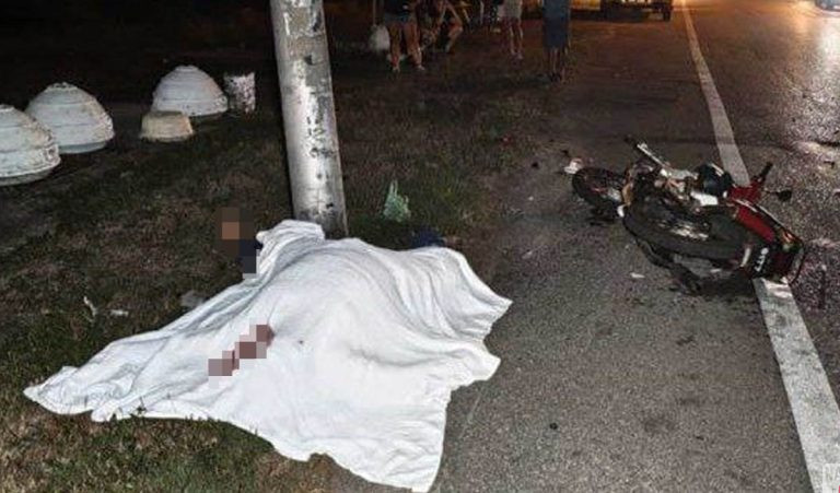 Penunggang Motosikal Maut Terbabas Langgar Tiang Elektrik di Gurun