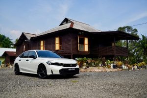 Honda Civic 1.5L VTEC Turbocharged RS: Sedan Sporty Nak Bawak Balik Raya!!