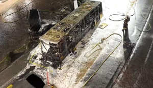 Enam Maut Bas Terbakar di Switzerland