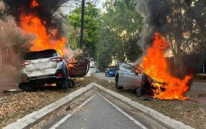 SUV Terbakar Selepas Langgar Tiang Lampu, Wanita Terselamat