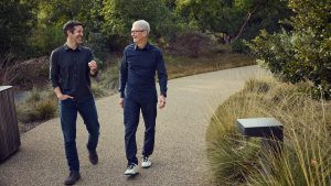 Peralihan CEO Apple, Tim Cook Undur Diri, John Ternus Dipilih Sebagai Pengganti