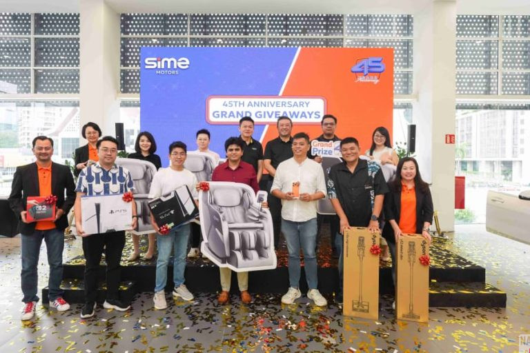 Sime Motors Serah Hadiah Utama BMW 2 Series Sempena Kemuncak Sambutan Ulang Tahun Ke-45