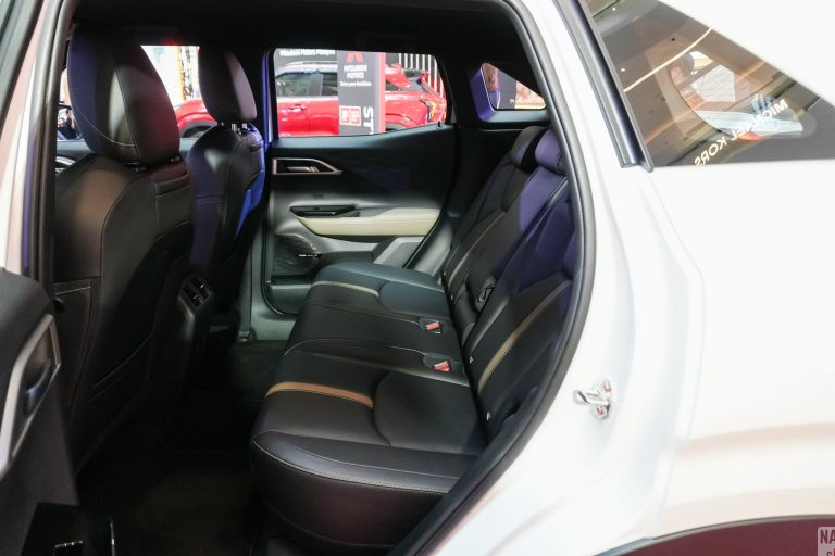 Ruang penumpang belakang Mitsubishi XForce