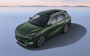 Proton e.MAS 7 PHEV Emerald Green Kini Rasmi Dipamerkan Di Malaysia