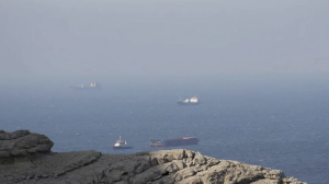 Lebih 20 Kapal Melintasi Selat Hormuz Sabtu Lalu