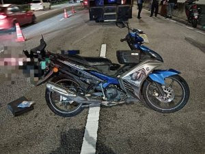 Guru Sekolah Swasta Maut Nahas Tiga Kenderaan di Lebuhraya SILK