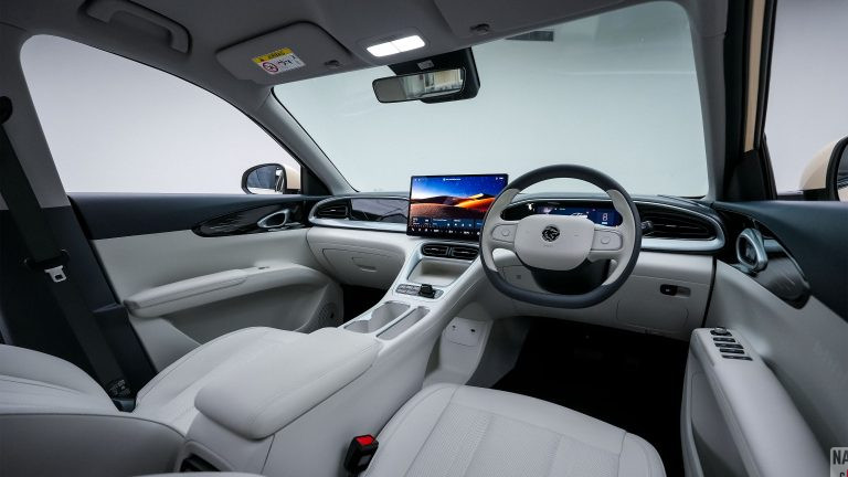 Bahagian Dalam Proton e.MAS 7 PHEV