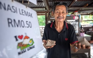 Warung Di Perak Ini Masih Jual Nasi Lemak 50 Sen