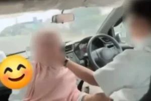 JPJ Buka Siasatan Kes Tular Pasangan Buat Aksi Bahaya Dalam Kereta