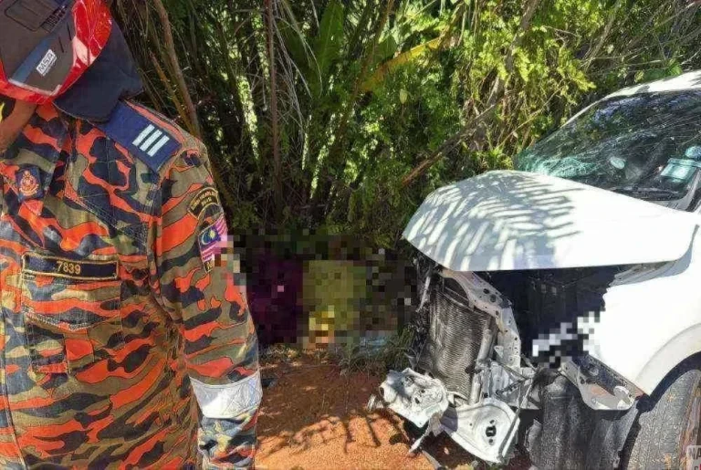 Lelaki Maut Tercampak Keluar Kereta