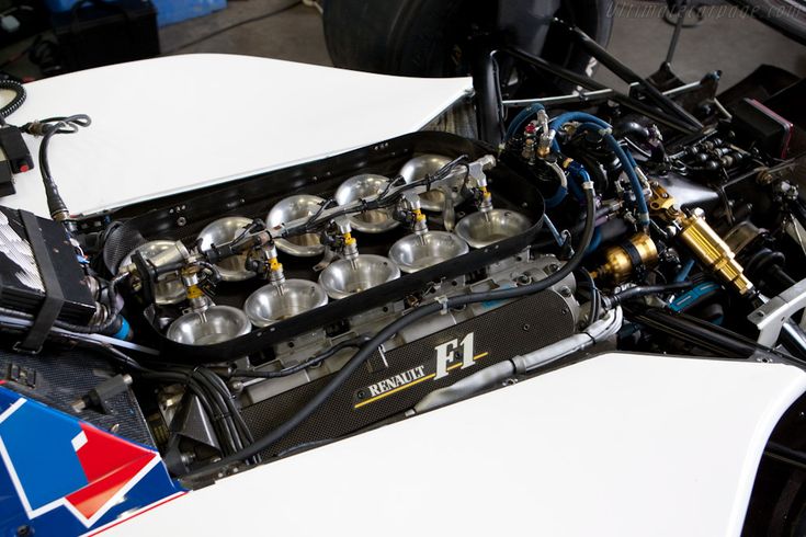 Kereta Guna Enjin F1