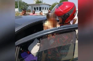 Nenek Cemas, Kanak-Kanak Terkunci Dalam Honda Jazz