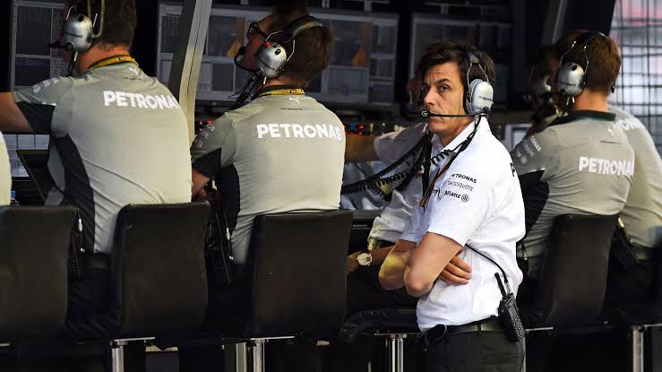 Radio F1